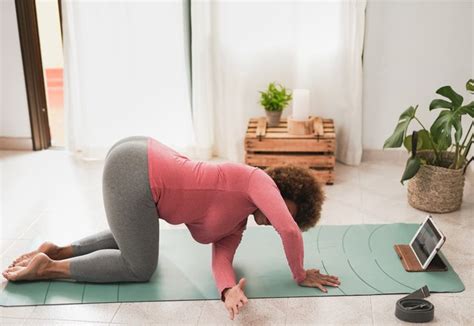 farting yoga pants|Yoga Farts: 6 Reasons They Happen and What to Do .